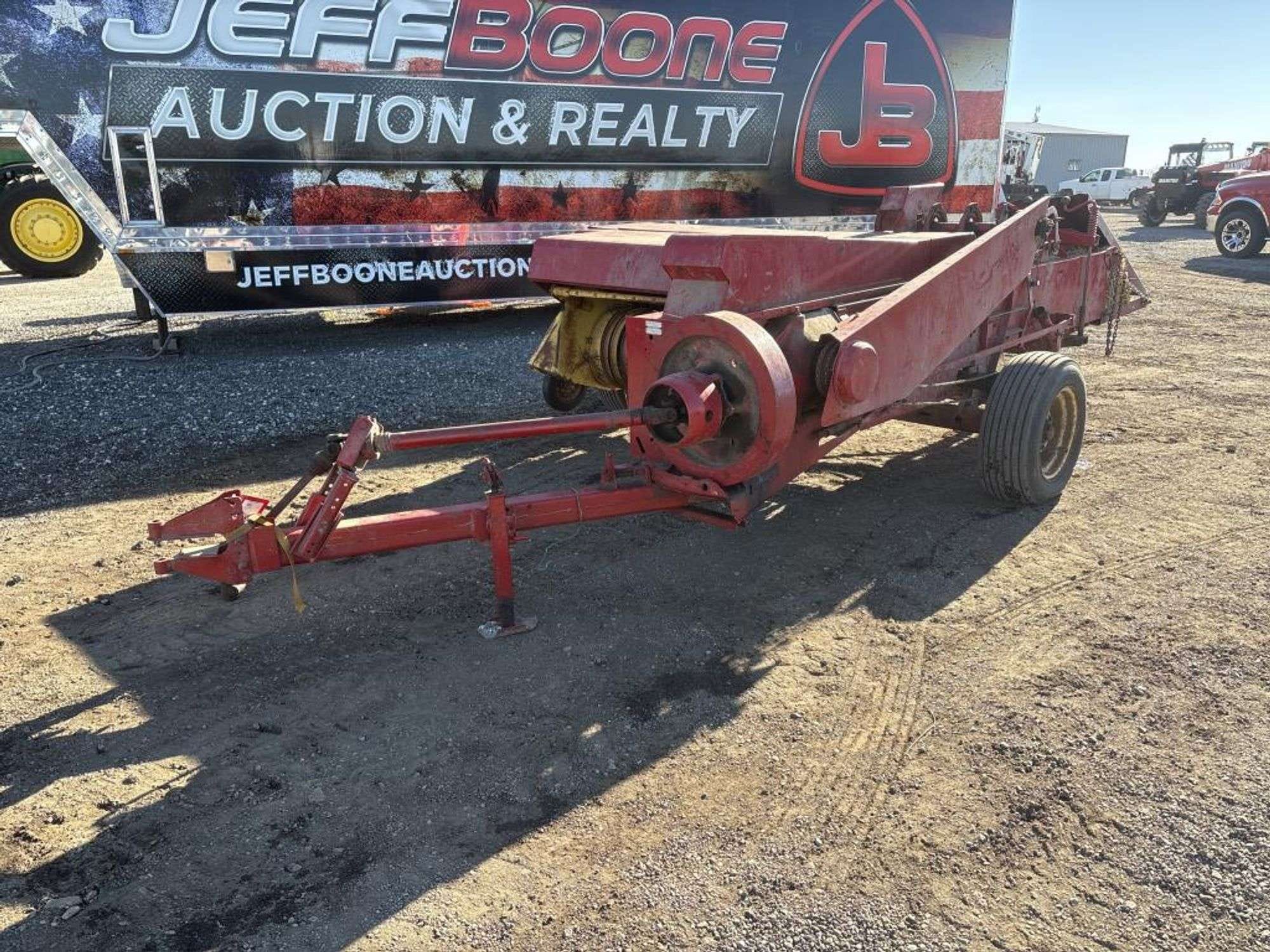 New Holland 273 Equipment Image0