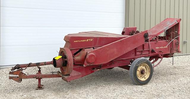 Image of New Holland 273 equipment image 1