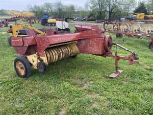 New Holland Hayliner 273 Image