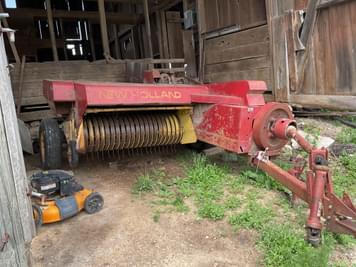 Main image New Holland 273