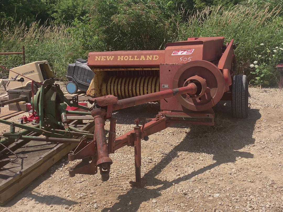 Image of New Holland 275 Primary image