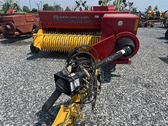 Image of New Holland 275 Primary image