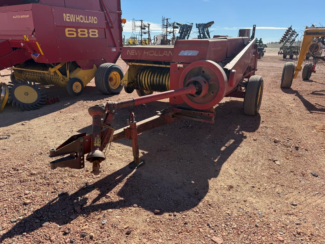 Image of New Holland 275 Primary image