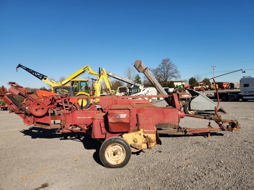 New Holland 275 Equipment Image0