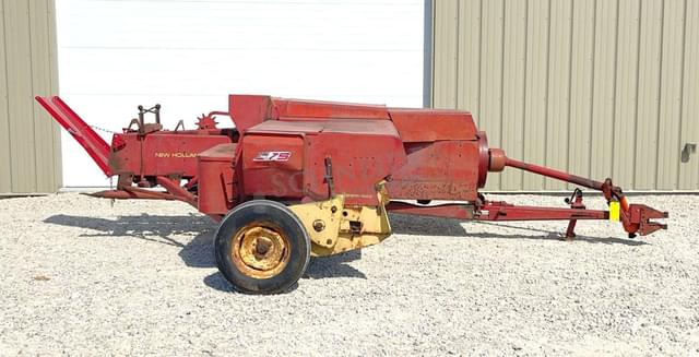 Image of New Holland 275 equipment image 2