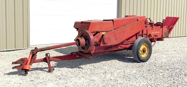 Image of New Holland 275 equipment image 1