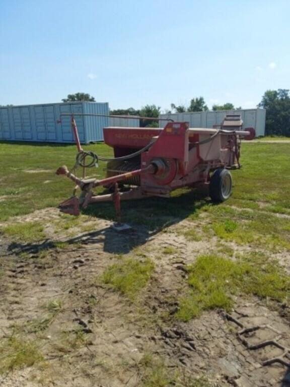 Image of New Holland 276 Primary image