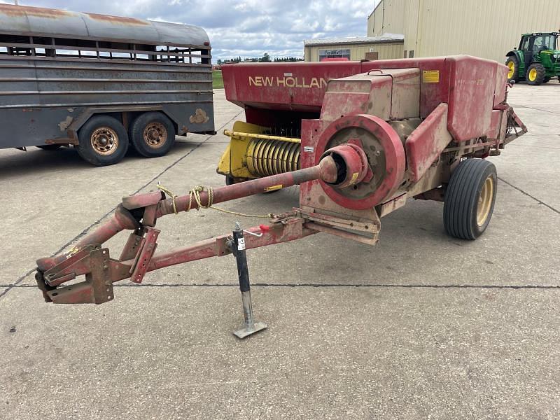 Image of New Holland 276 Primary image