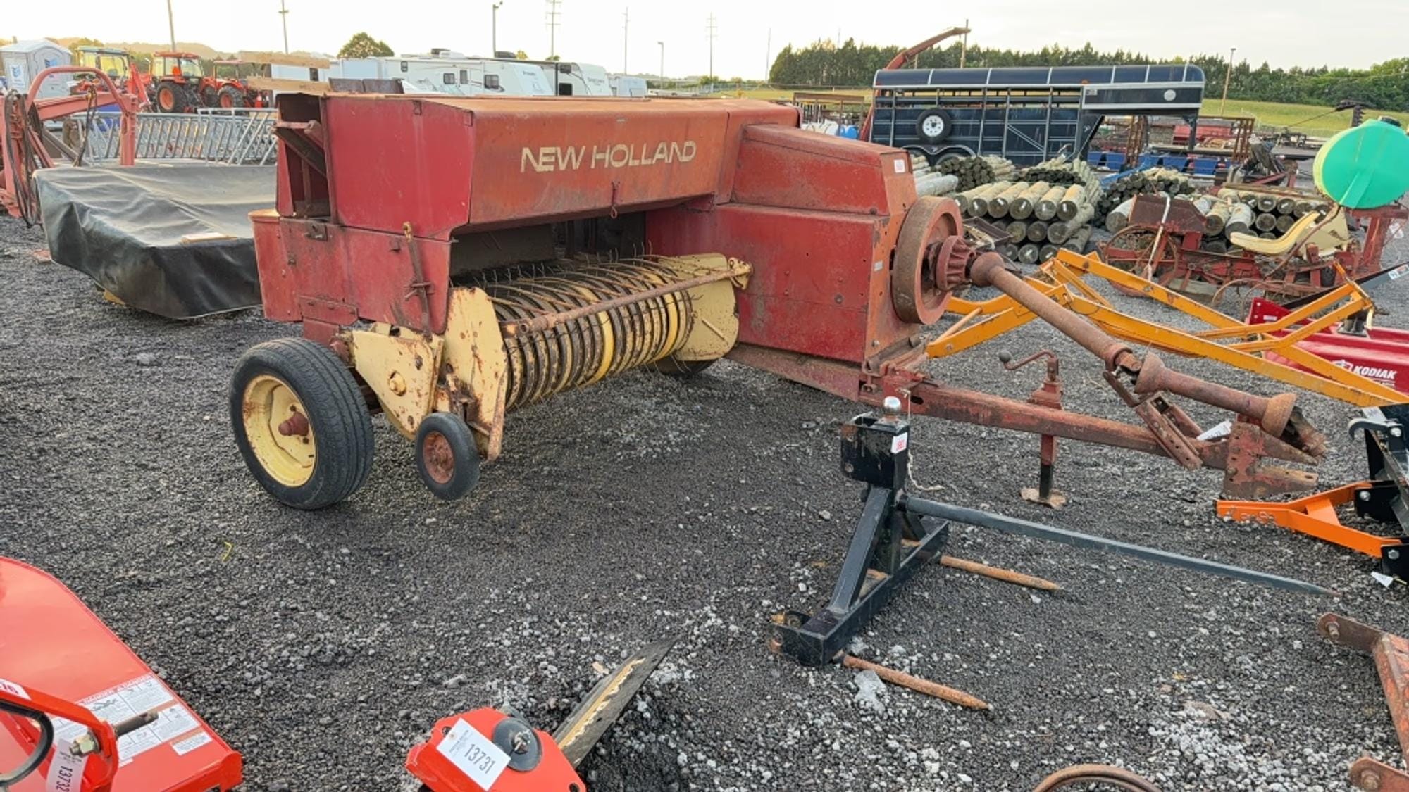 New Holland 276 Equipment Image0