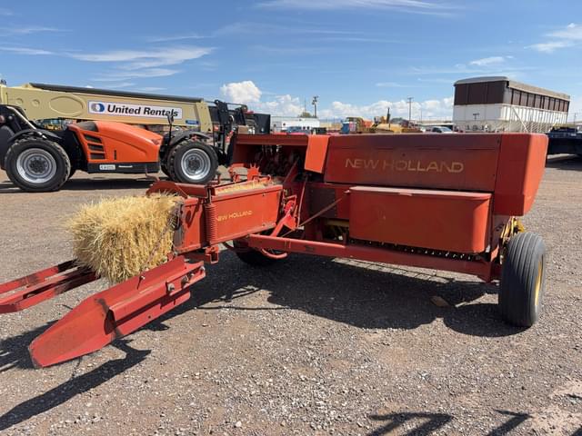 Image of New Holland 278 equipment image 2