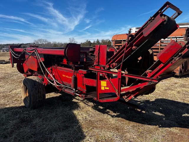 Image of New Holland 278 equipment image 4