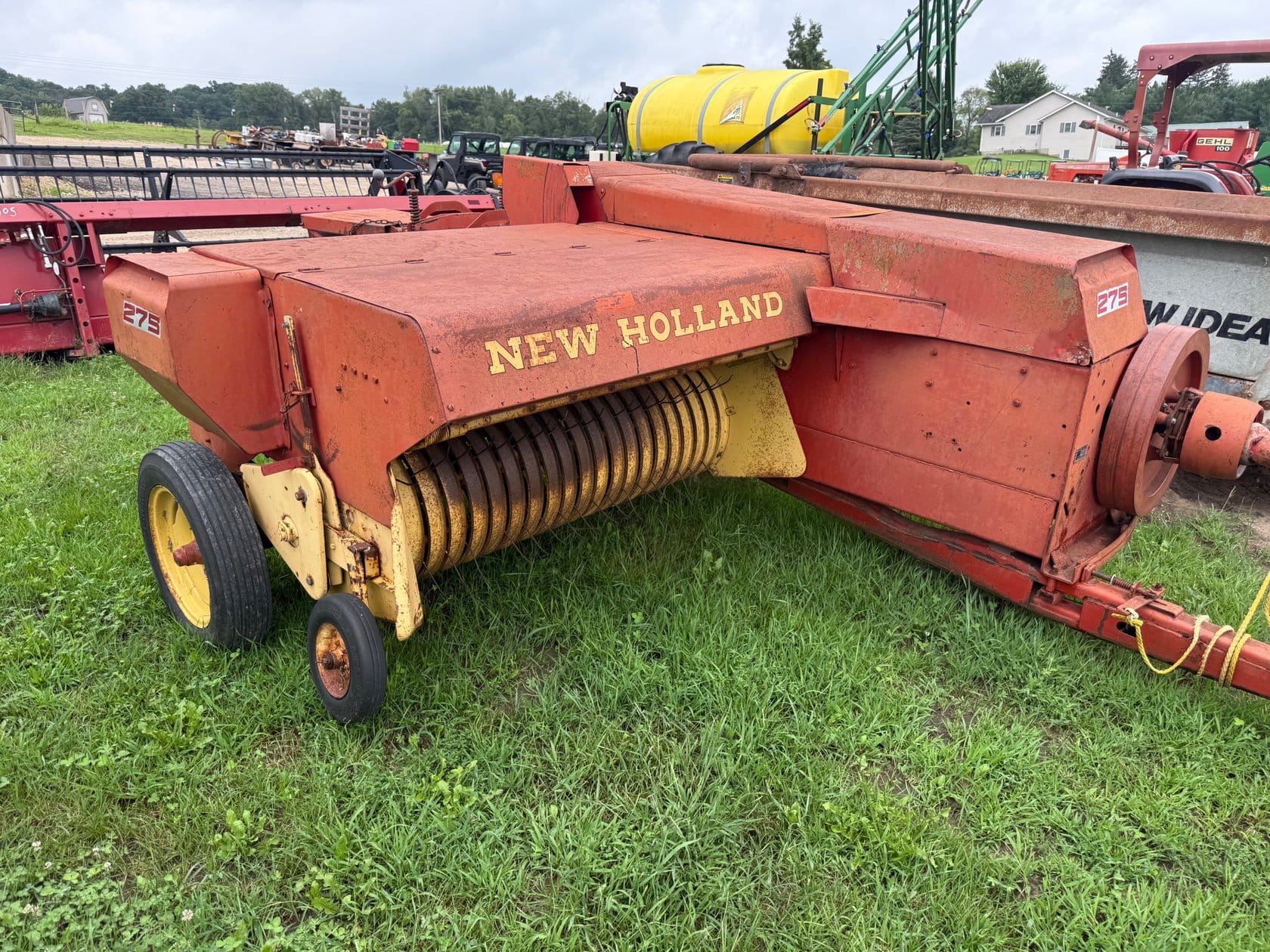 New Holland 279 Equipment Image0