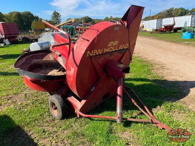 Image of New Holland 28 equipment image 1