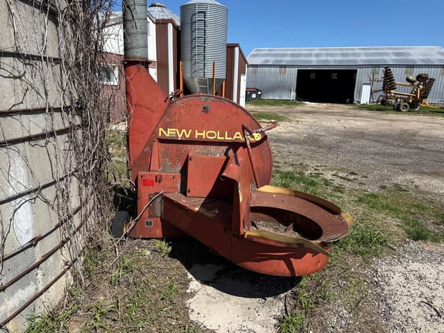 Image of New Holland 28 equipment image 3