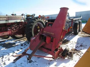 Main image New Holland 28