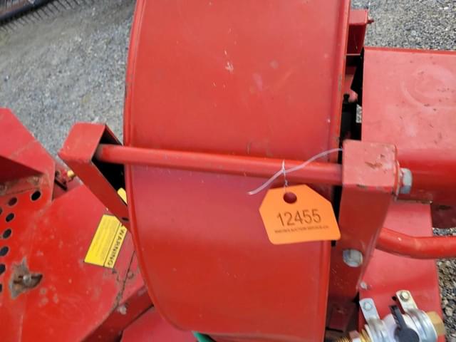 Image of New Holland 30 equipment image 4
