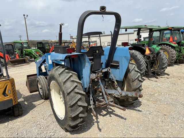 Image of New Holland 3010 equipment image 3