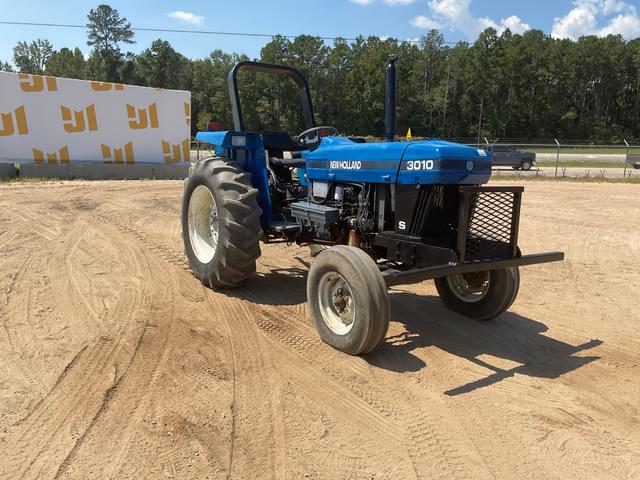 Image of New Holland 3010 equipment image 2
