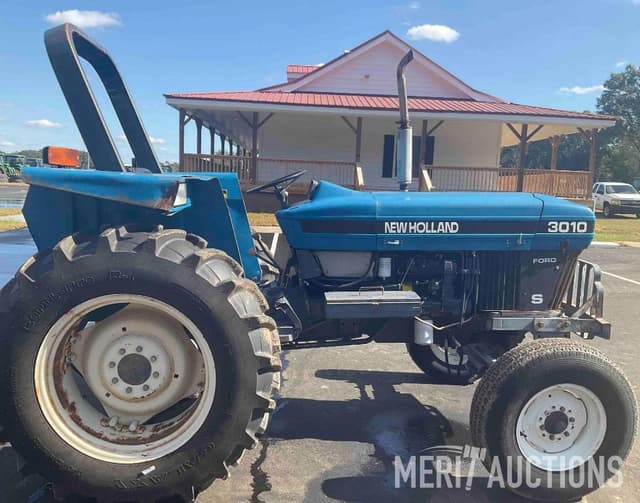 Image of New Holland 3010 equipment image 3