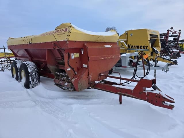 Image of New Holland 308 equipment image 1