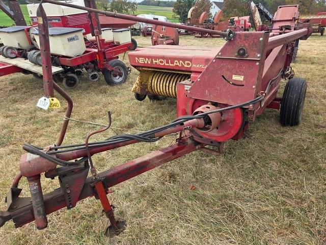 Image of New Holland 310 equipment image 1