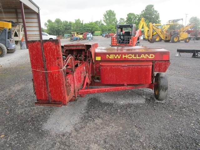 Image of New Holland 310 equipment image 1