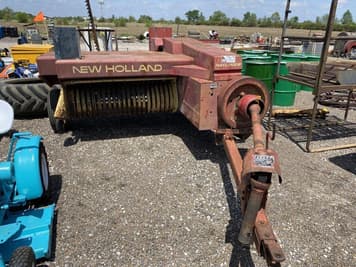 Main image New Holland 310