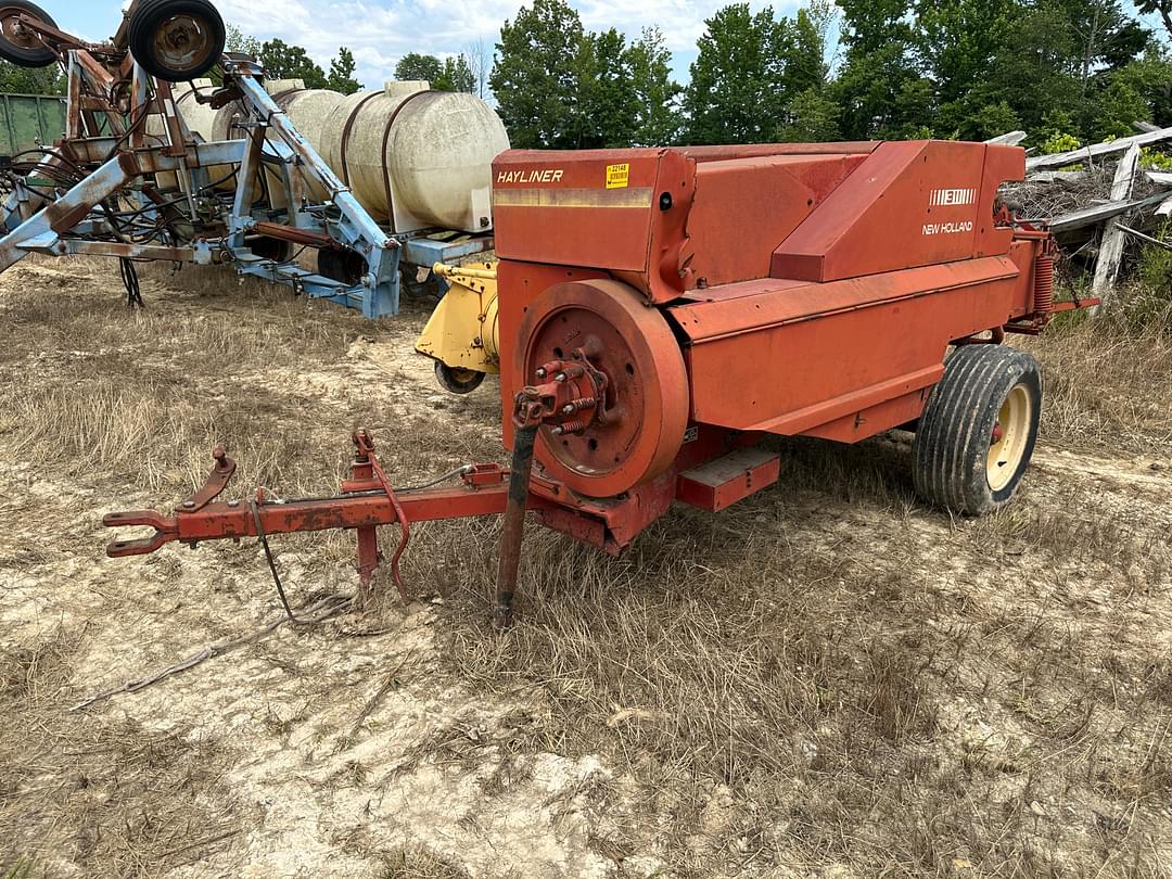 Image of New Holland 311 Primary image