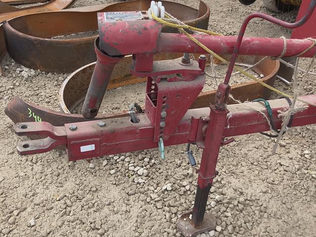 Image of New Holland 311 equipment image 1