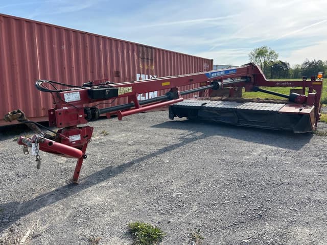 Image of New Holland 313 equipment image 2