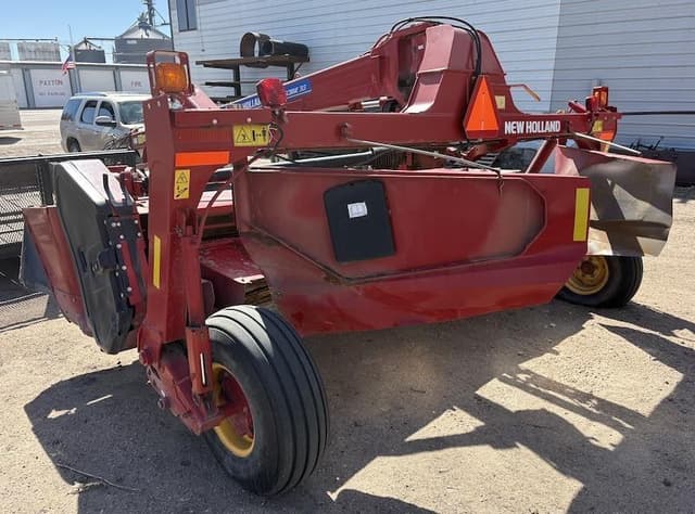 Image of New Holland 313 equipment image 3