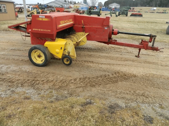 Image of New Holland 315 equipment image 2