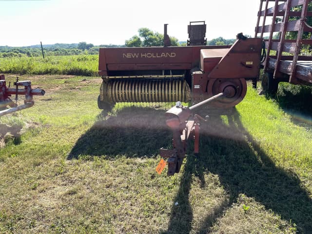 Image of New Holland 315 equipment image 1