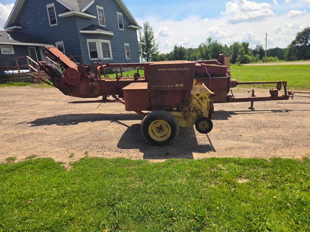 Image of New Holland 315 Primary image