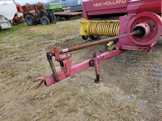 Image of New Holland 315 equipment image 2