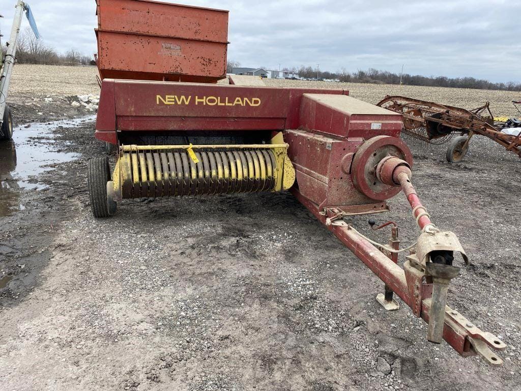 Main image New Holland 315