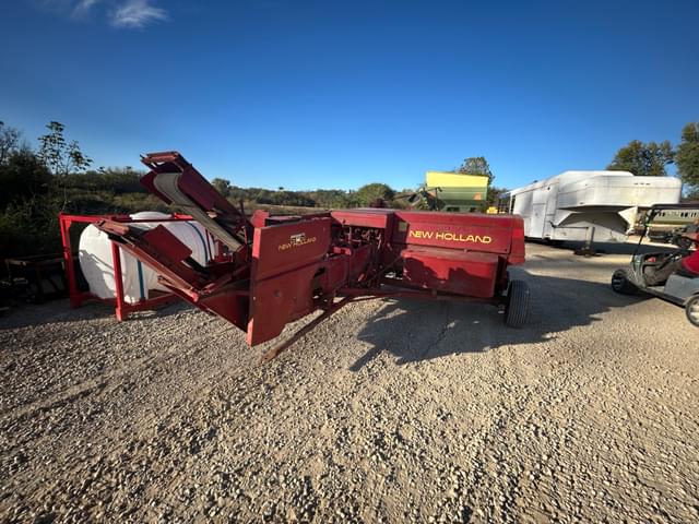 Image of New Holland 315 equipment image 4