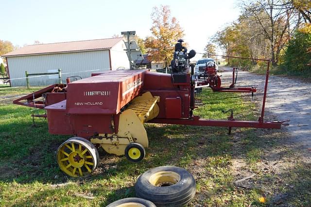 Image of New Holland 316 equipment image 4