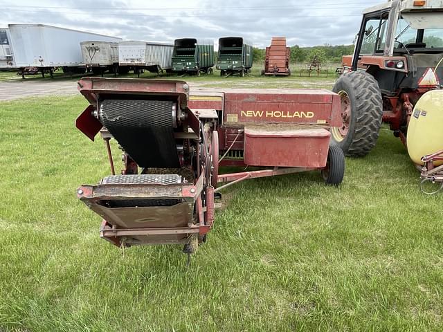Image of New Holland 316 equipment image 4