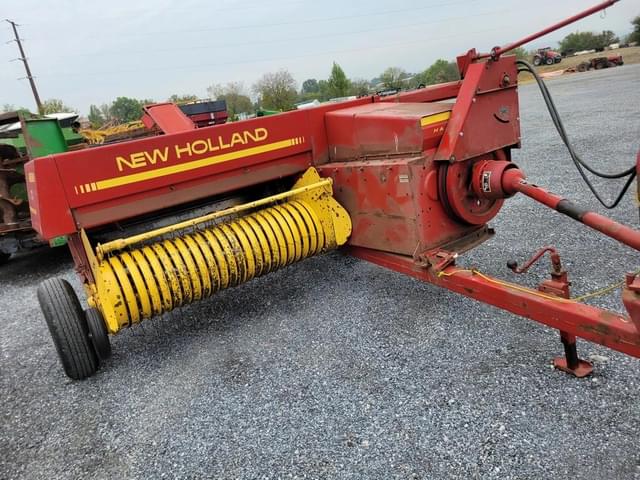 Image of New Holland 316 equipment image 3