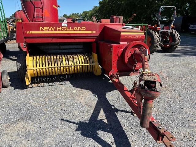 Image of New Holland 316 equipment image 1