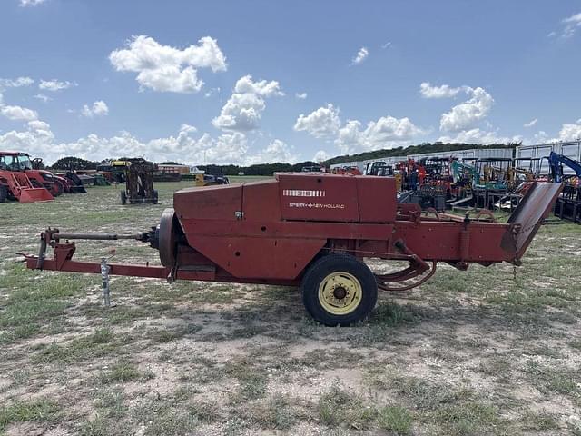 Image of New Holland 316 equipment image 4