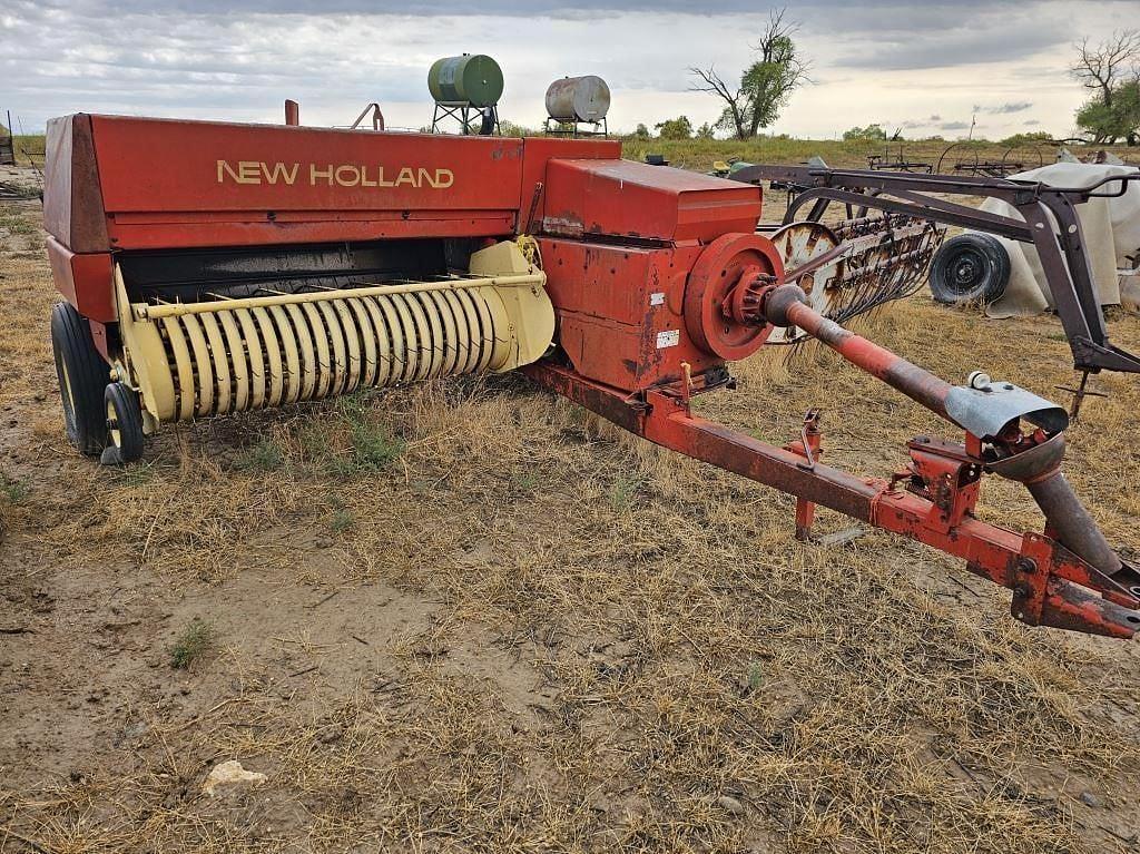 Image of New Holland 320 Primary image