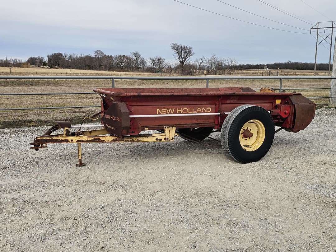 Image of New Holland 328 Primary image