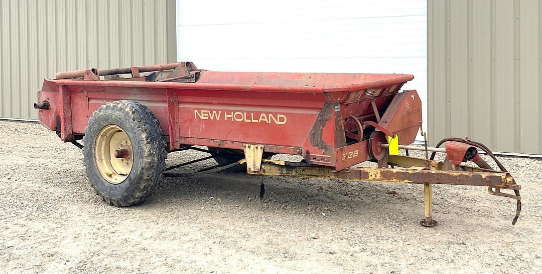 Image of New Holland 328 Primary image