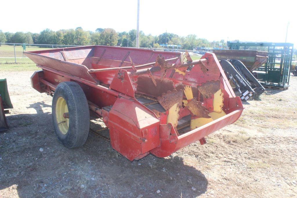 Image of New Holland 329 Image 1