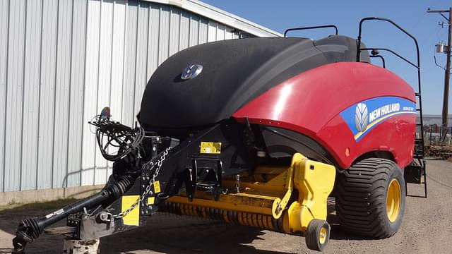 Image of New Holland Big Baler 340 equipment image 1