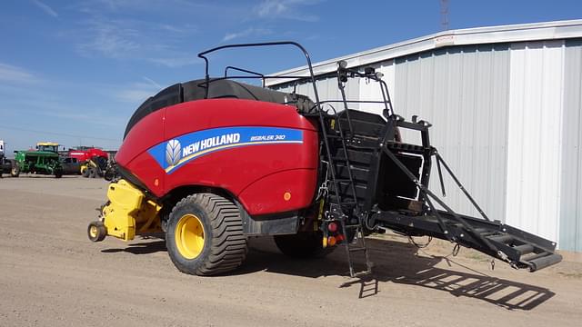 Image of New Holland Big Baler 340 equipment image 3