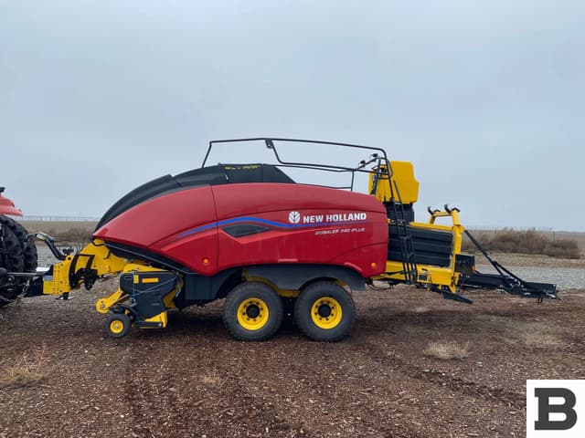 Image of New Holland Big Baler 340 Plus equipment image 1