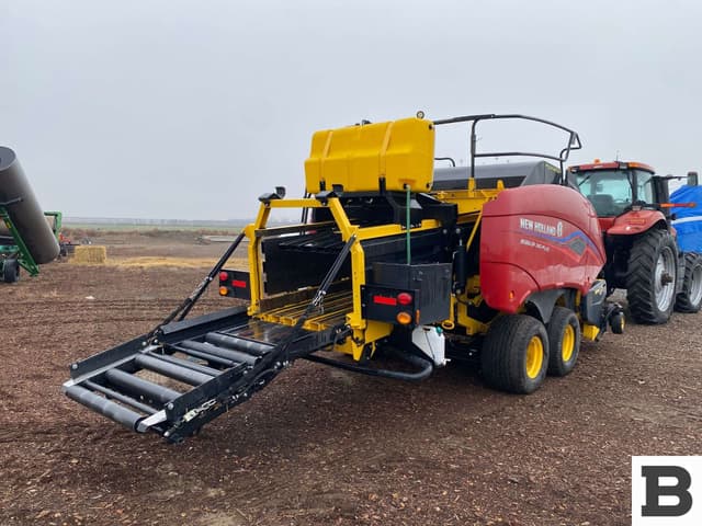 Image of New Holland Big Baler 340 Plus equipment image 4